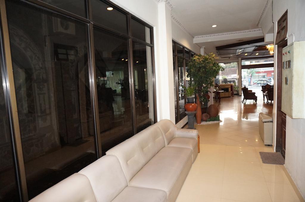 Hotel Matahari Yogyakarta Exterior photo