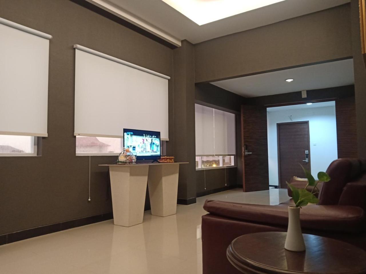 Hotel Matahari Yogyakarta Exterior photo